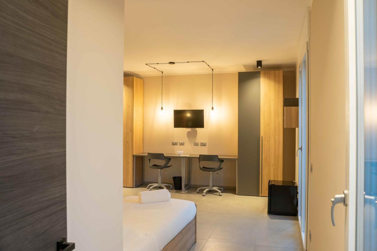 Terranova49 Lejlighedshotel Novara Eksteriør billede