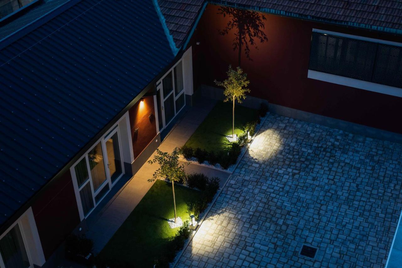 Terranova49 Lejlighedshotel Novara Eksteriør billede