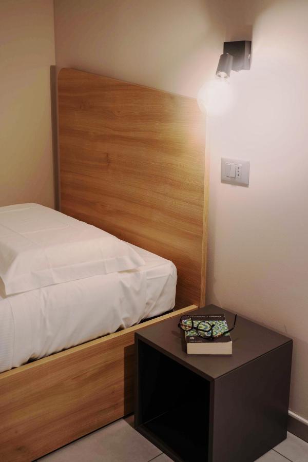 Terranova49 Lejlighedshotel Novara Eksteriør billede